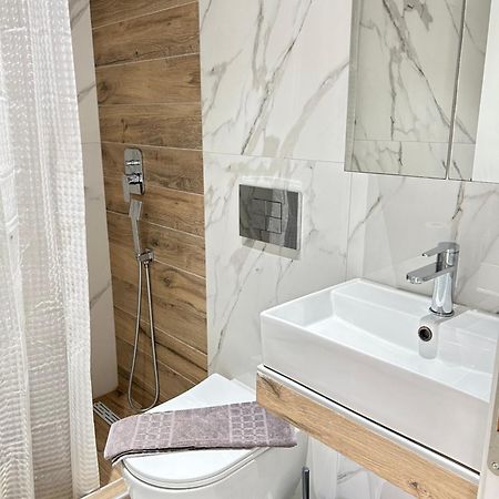 San Giorgio Apartments Nikiti Екстериор снимка