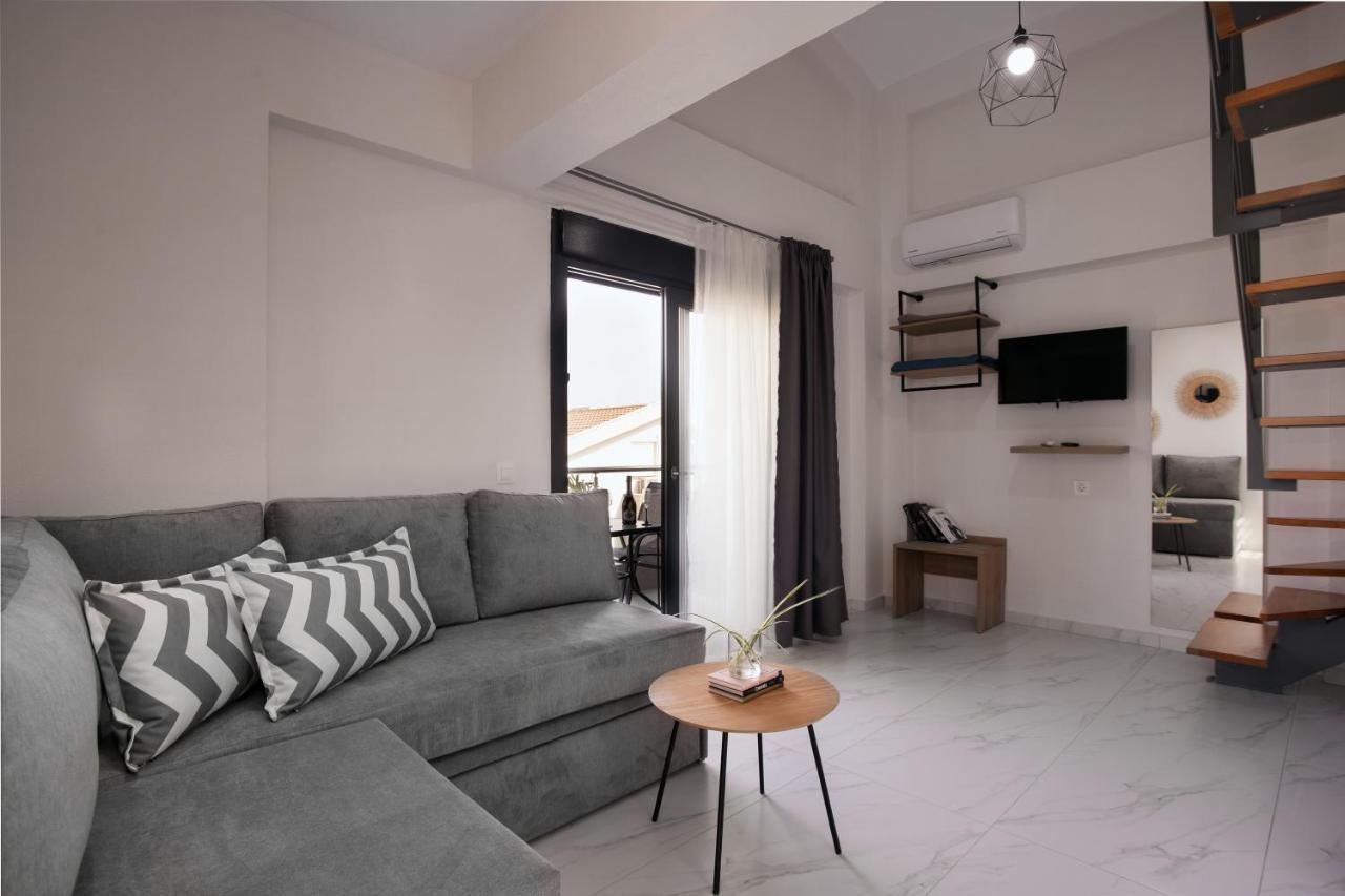 San Giorgio Apartments Nikiti Екстериор снимка