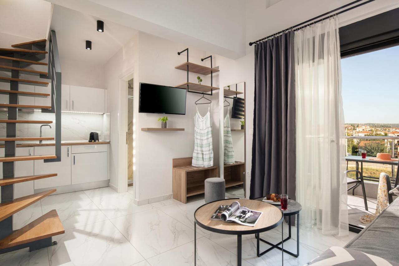 San Giorgio Apartments Nikiti Екстериор снимка